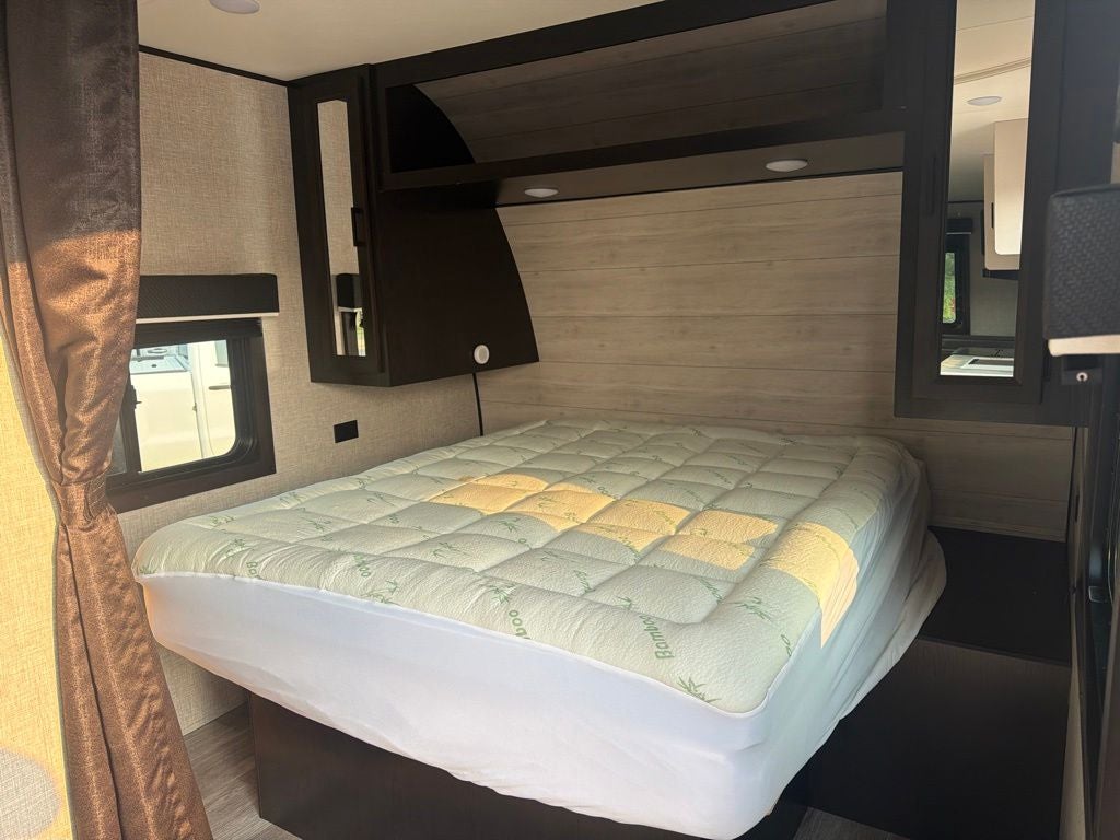 2023 Jayco CAMPER Base