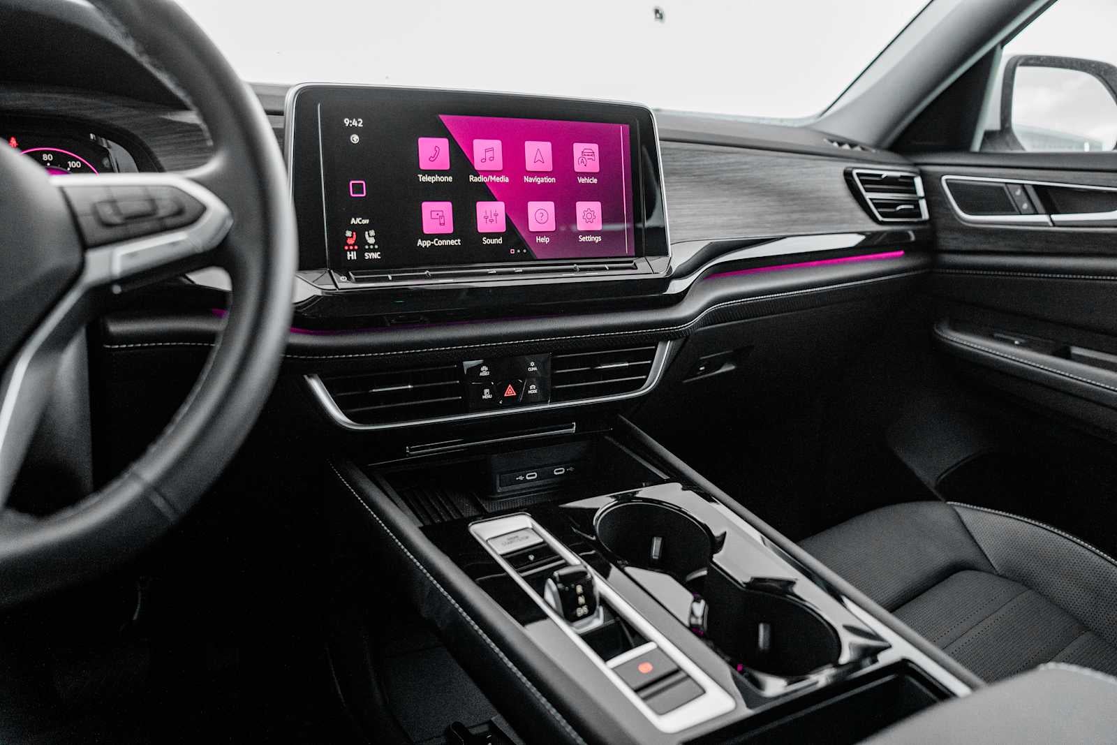 2025 Volkswagen Atlas 2.0T SEL