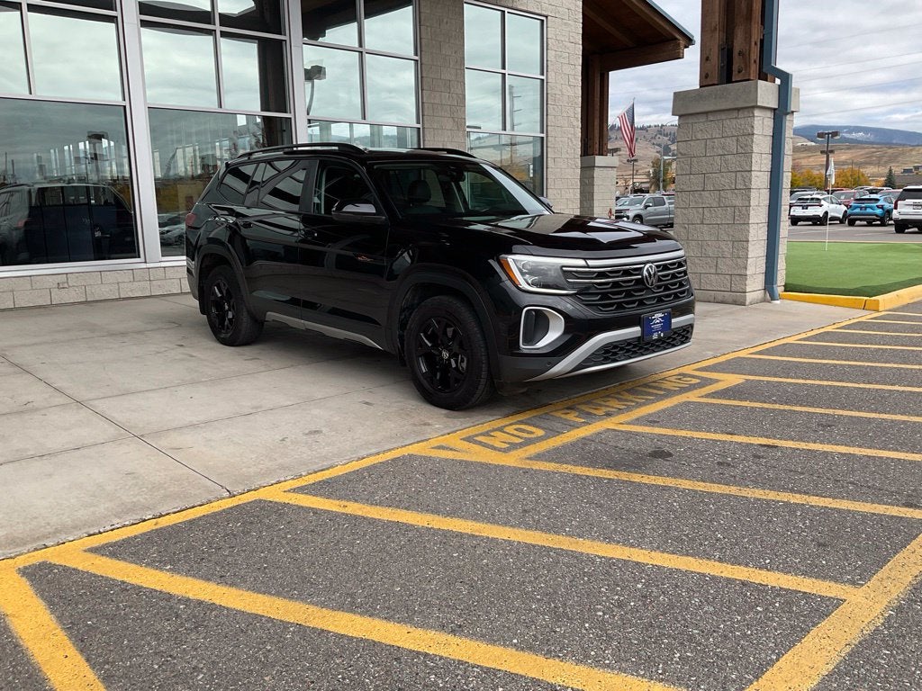 2024 Volkswagen Atlas 2.0T Peak Edition SE w/Technology