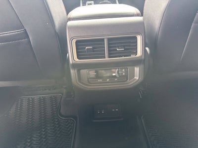 2024 Volkswagen Atlas 2.0T Peak Edition SE w/Technology