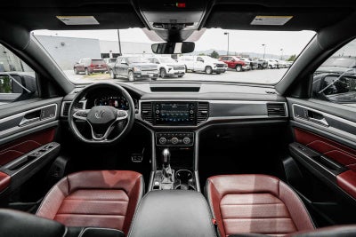 2023 Volkswagen Atlas Cross Sport 3.6L V6 SEL Premium R-Line
