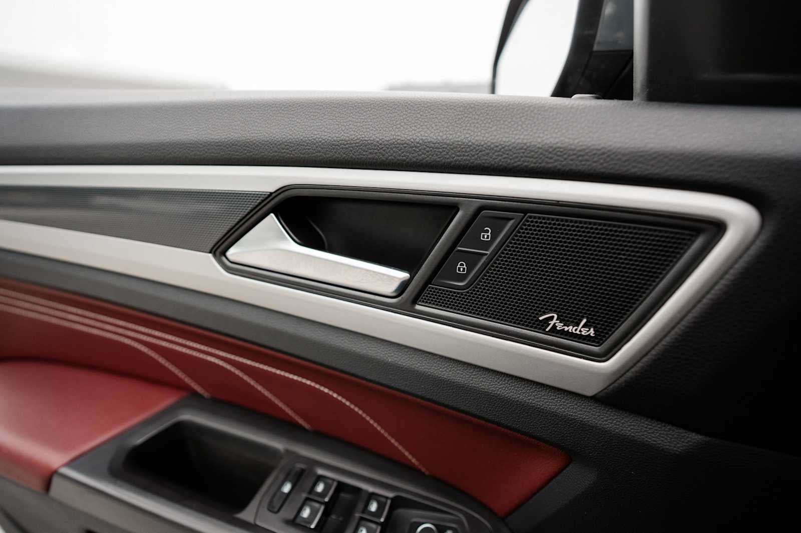 2023 Volkswagen Atlas Cross Sport 3.6L V6 SEL Premium R-Line