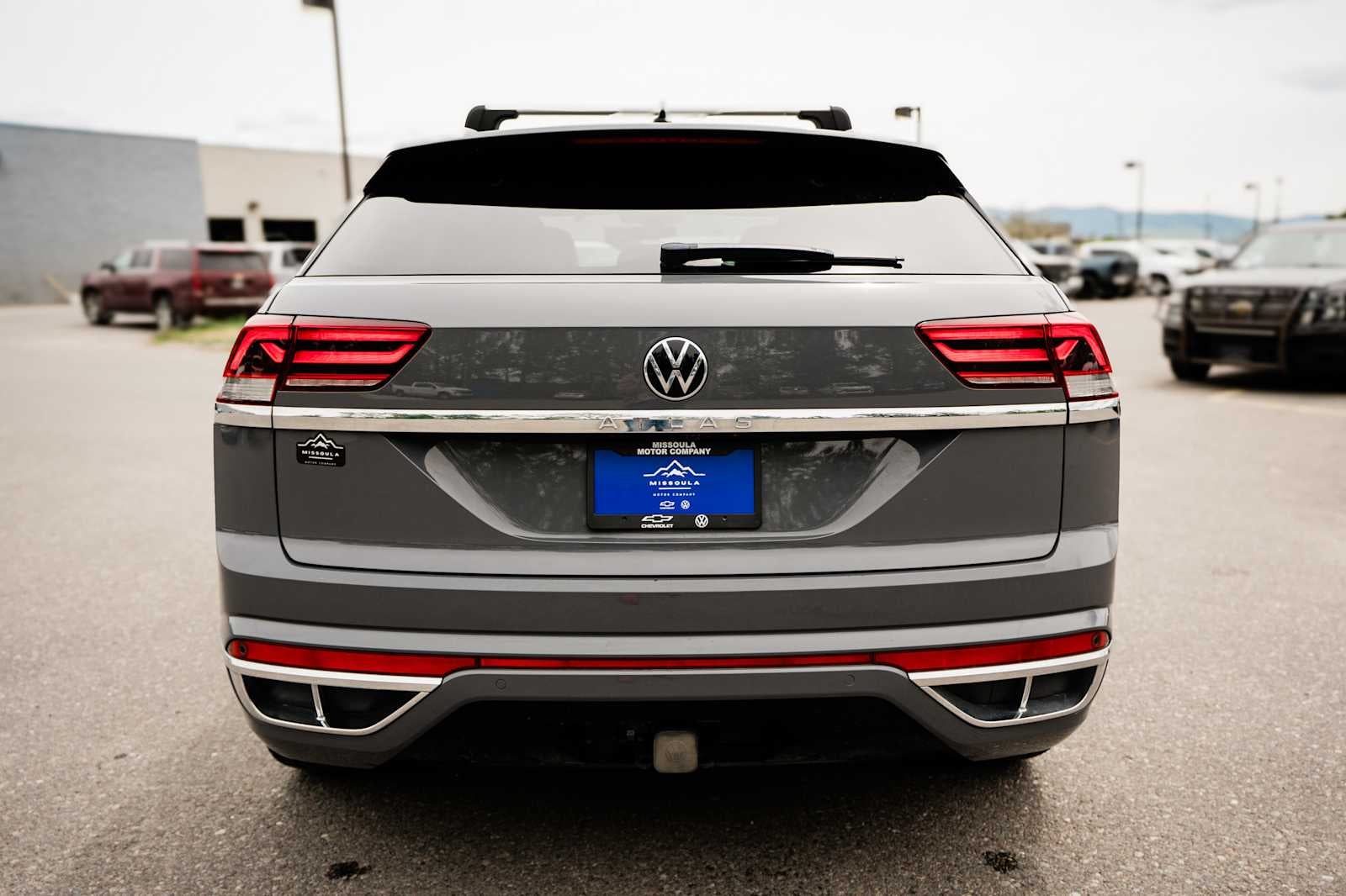 2023 Volkswagen Atlas Cross Sport 3.6L V6 SEL Premium R-Line