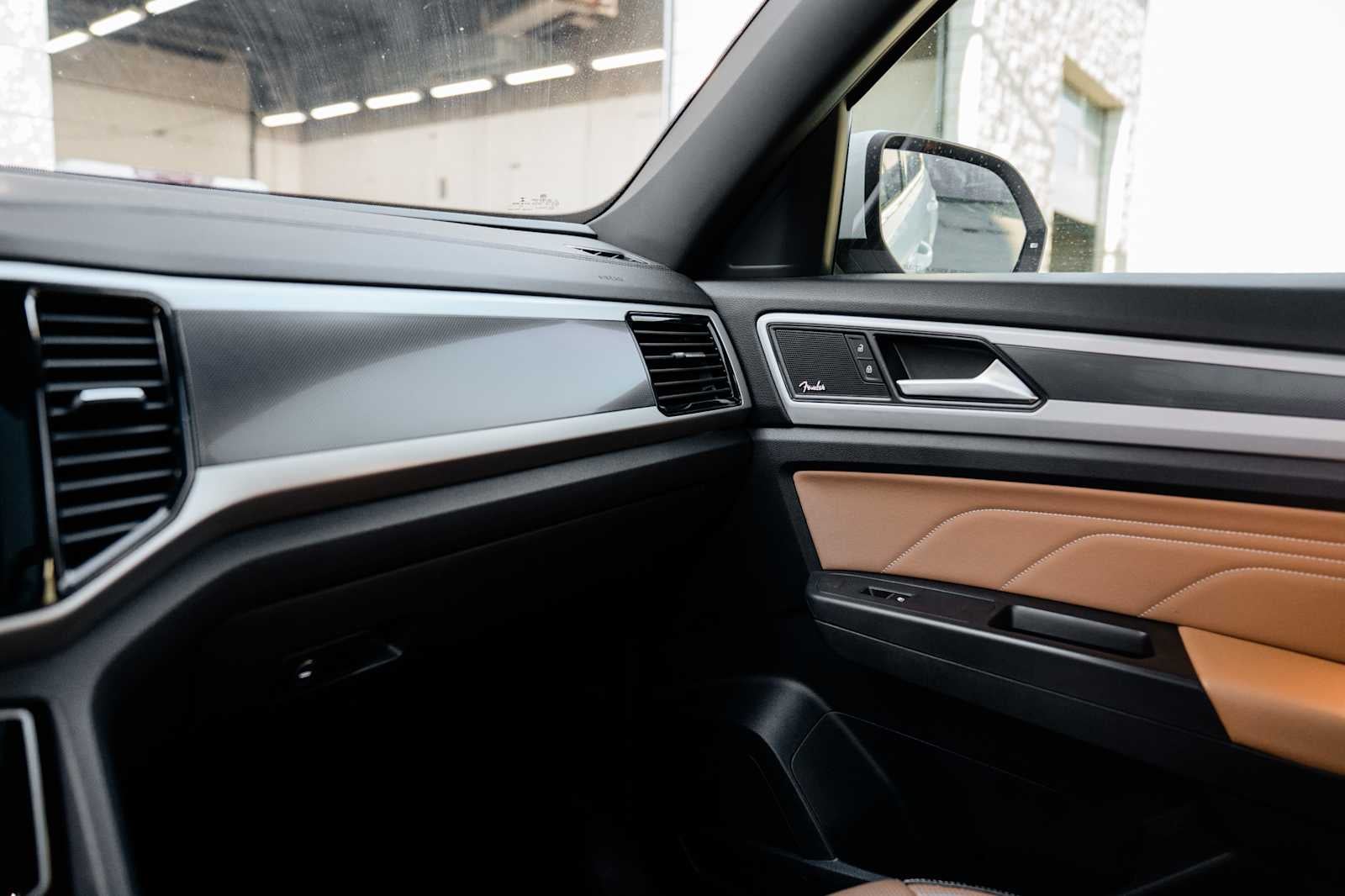 2023 Volkswagen Atlas Cross Sport 3.6L V6 SEL Premium R-Line