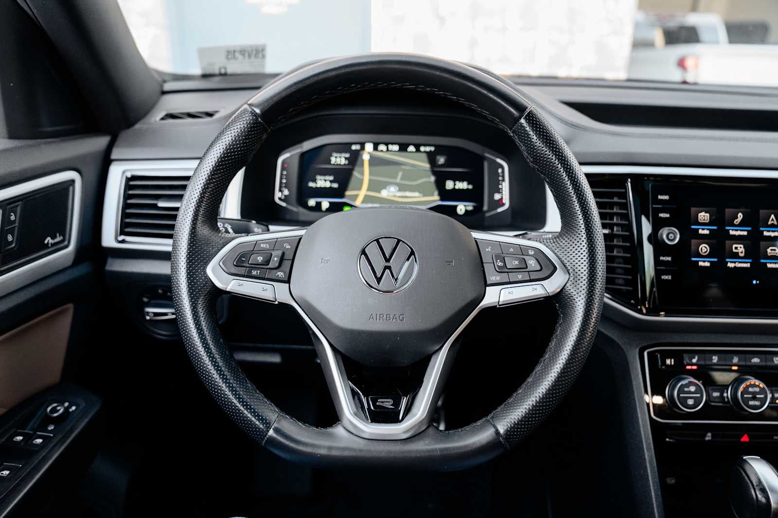2023 Volkswagen Atlas Cross Sport 3.6L V6 SEL Premium R-Line