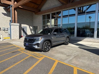 2024 Volkswagen Atlas 2.0T SEL Premium R-Line