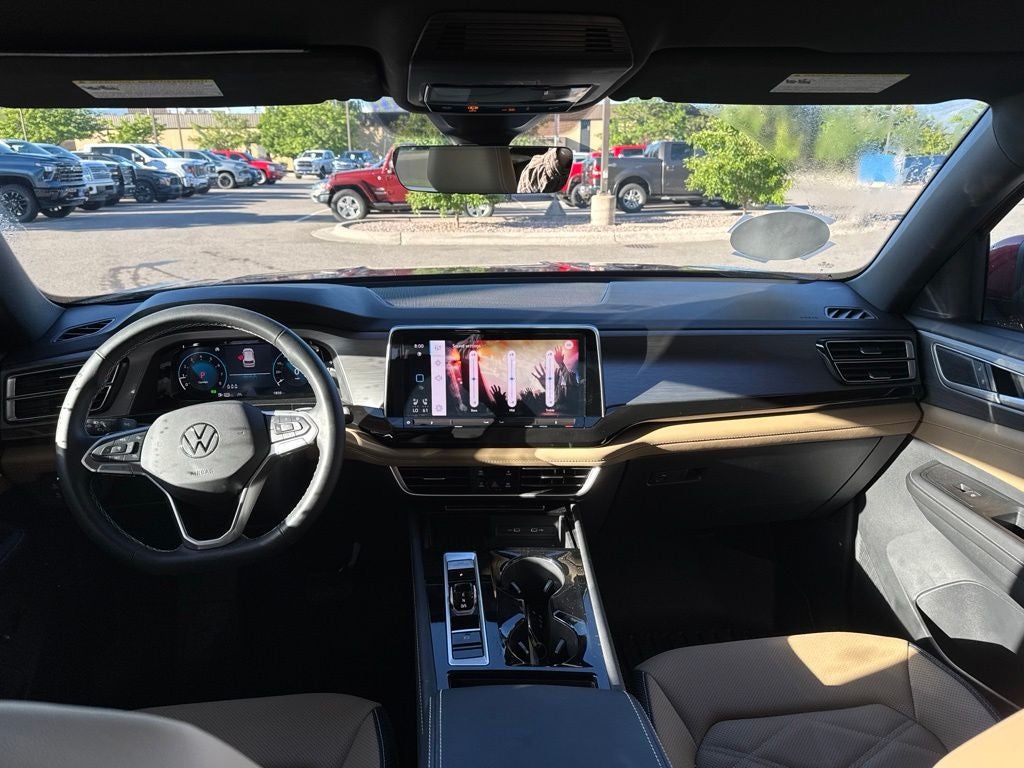 2025 Volkswagen Atlas Cross Sport 2.0T SE w/Technology