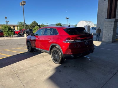 2025 Volkswagen Atlas Cross Sport 2.0T SE w/Technology