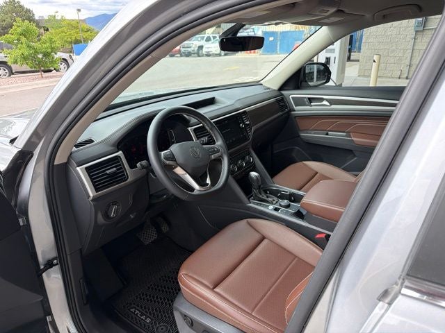 2023 Volkswagen Atlas 2.0T SE w/Technology