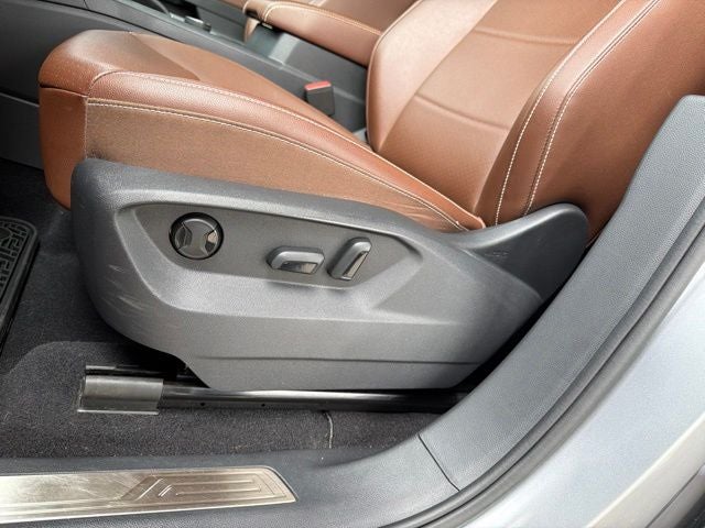 2023 Volkswagen Atlas 2.0T SE w/Technology
