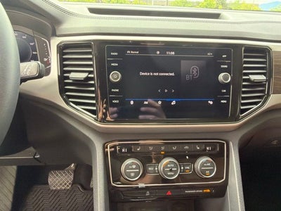 2023 Volkswagen Atlas 2.0T SE w/Technology