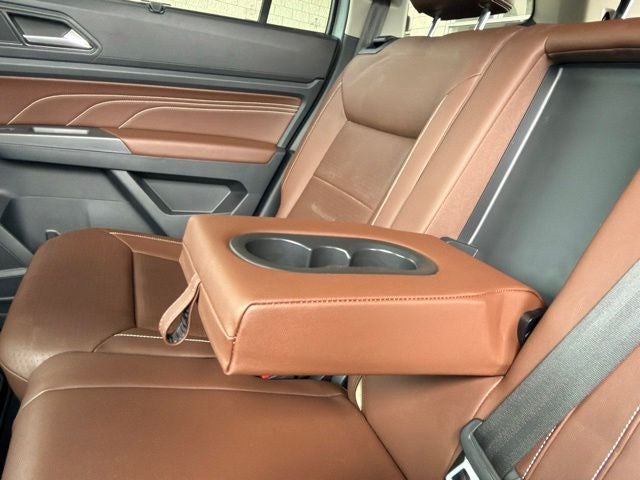 2023 Volkswagen Atlas 2.0T SE w/Technology