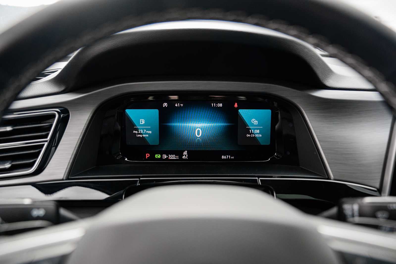 2025 Volkswagen Atlas Cross Sport 2.0T SE w/Technology