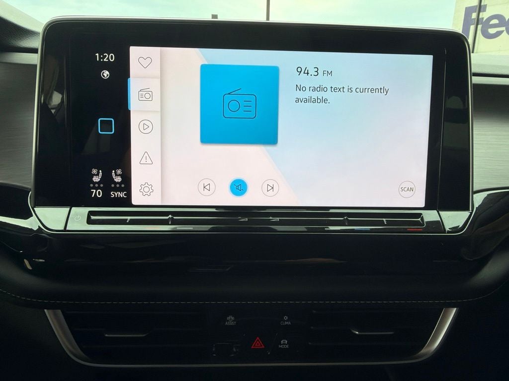 2024 Volkswagen Atlas Cross Sport 2.0T SE