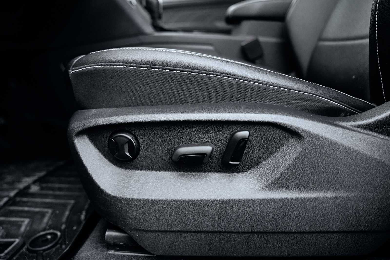 2023 Volkswagen Atlas 2.0T SE