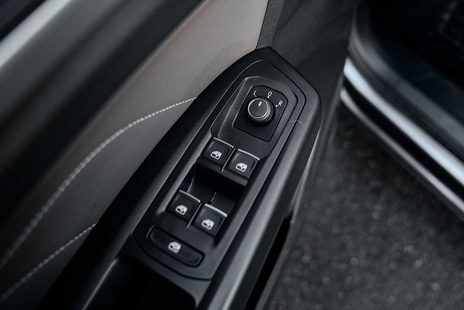 2023 Volkswagen Atlas 2.0T SE