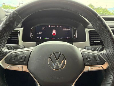 2023 Volkswagen Atlas Cross Sport 3.6L V6 SEL R-Line Black