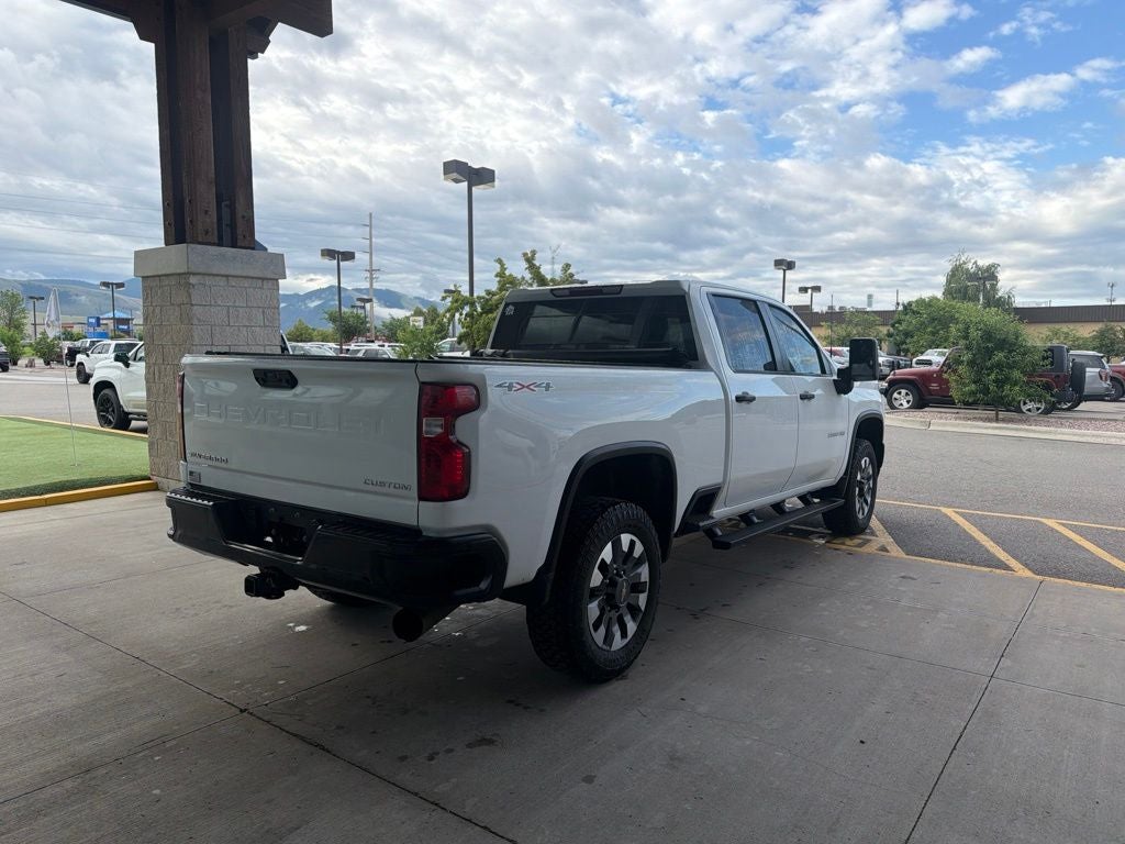 2022 Chevrolet Silverado 2500HD Custom