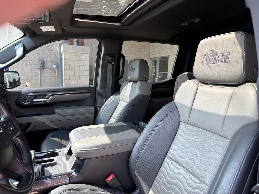 2025 Chevrolet Silverado 1500 ZR2