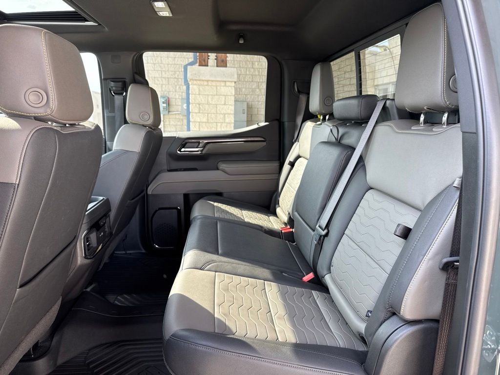 2025 Chevrolet Silverado 1500 ZR2