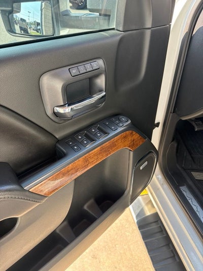 2017 Chevrolet Silverado 1500 High Country