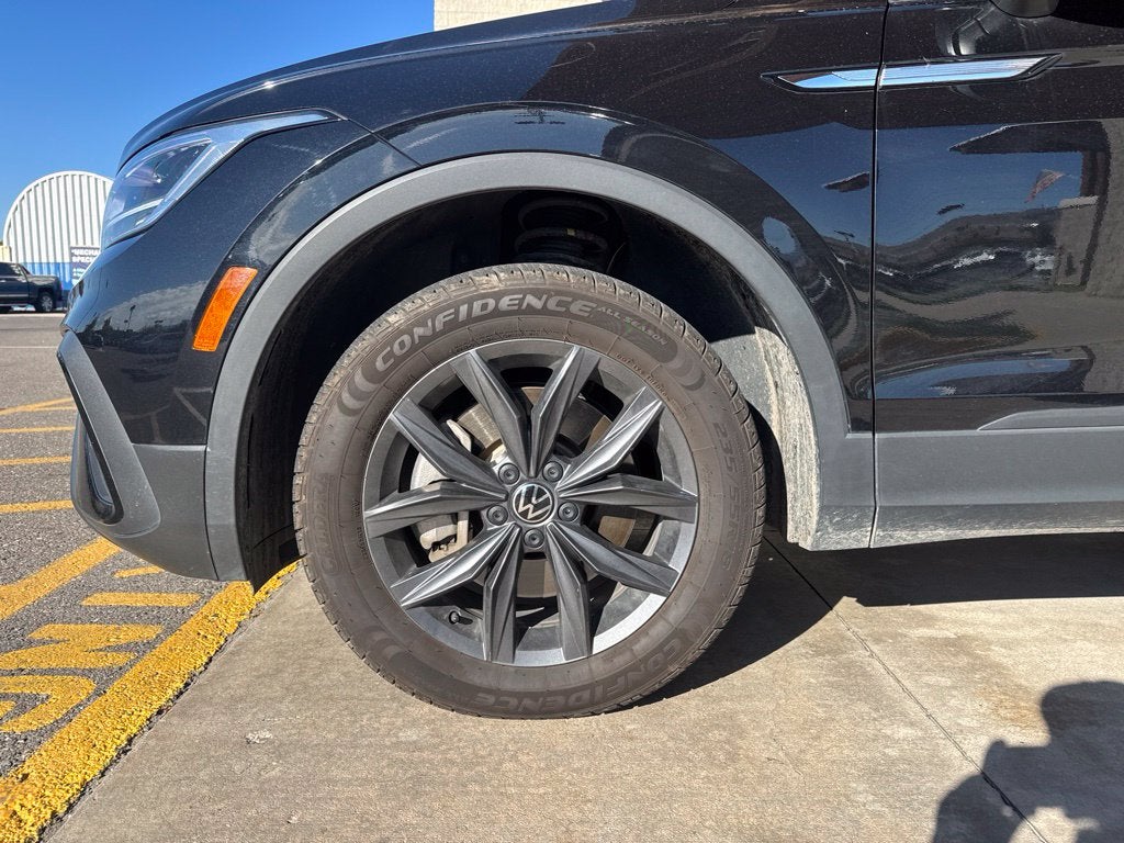 2023 Volkswagen Tiguan SE