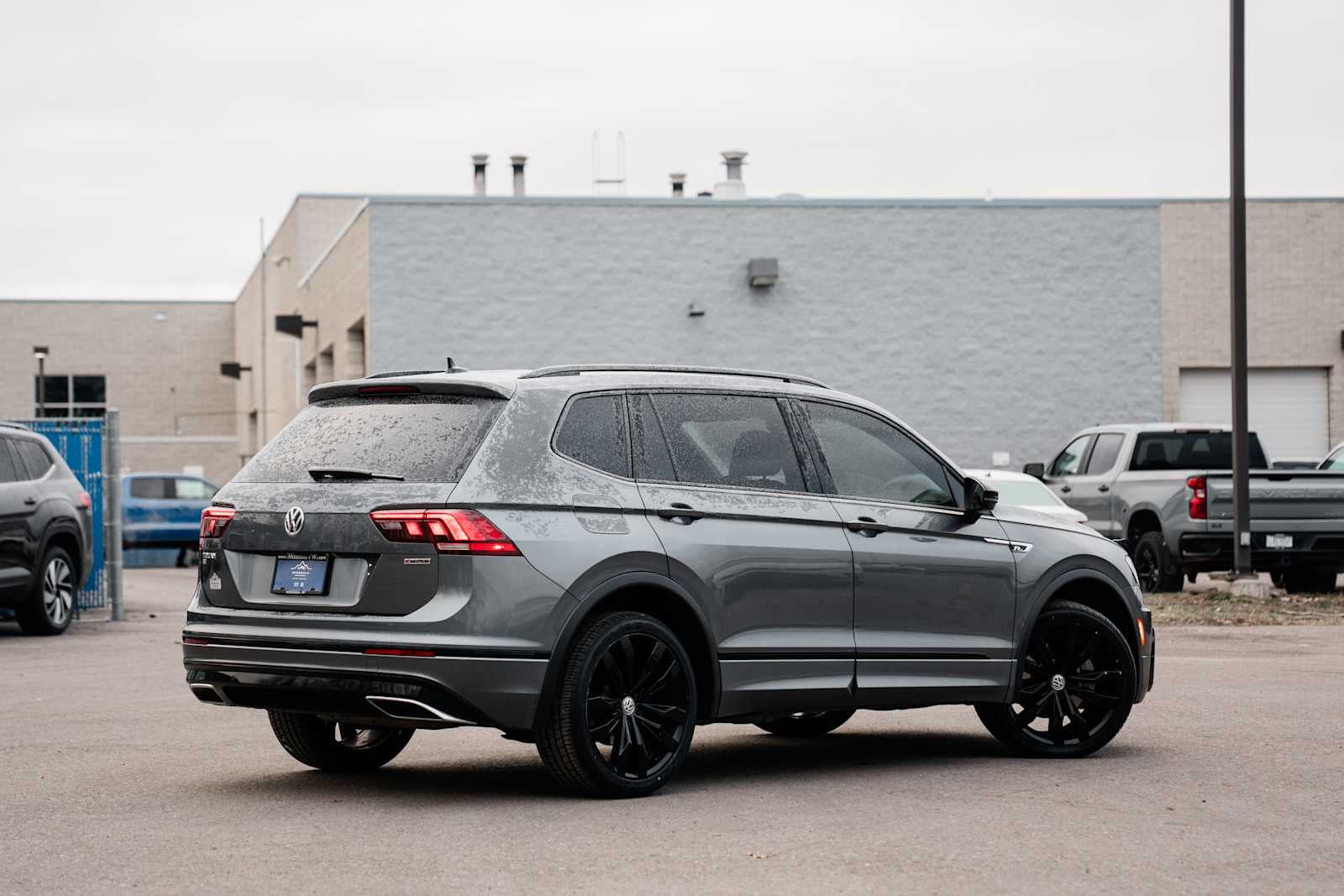 2021 Volkswagen Tiguan SE R-Line Black