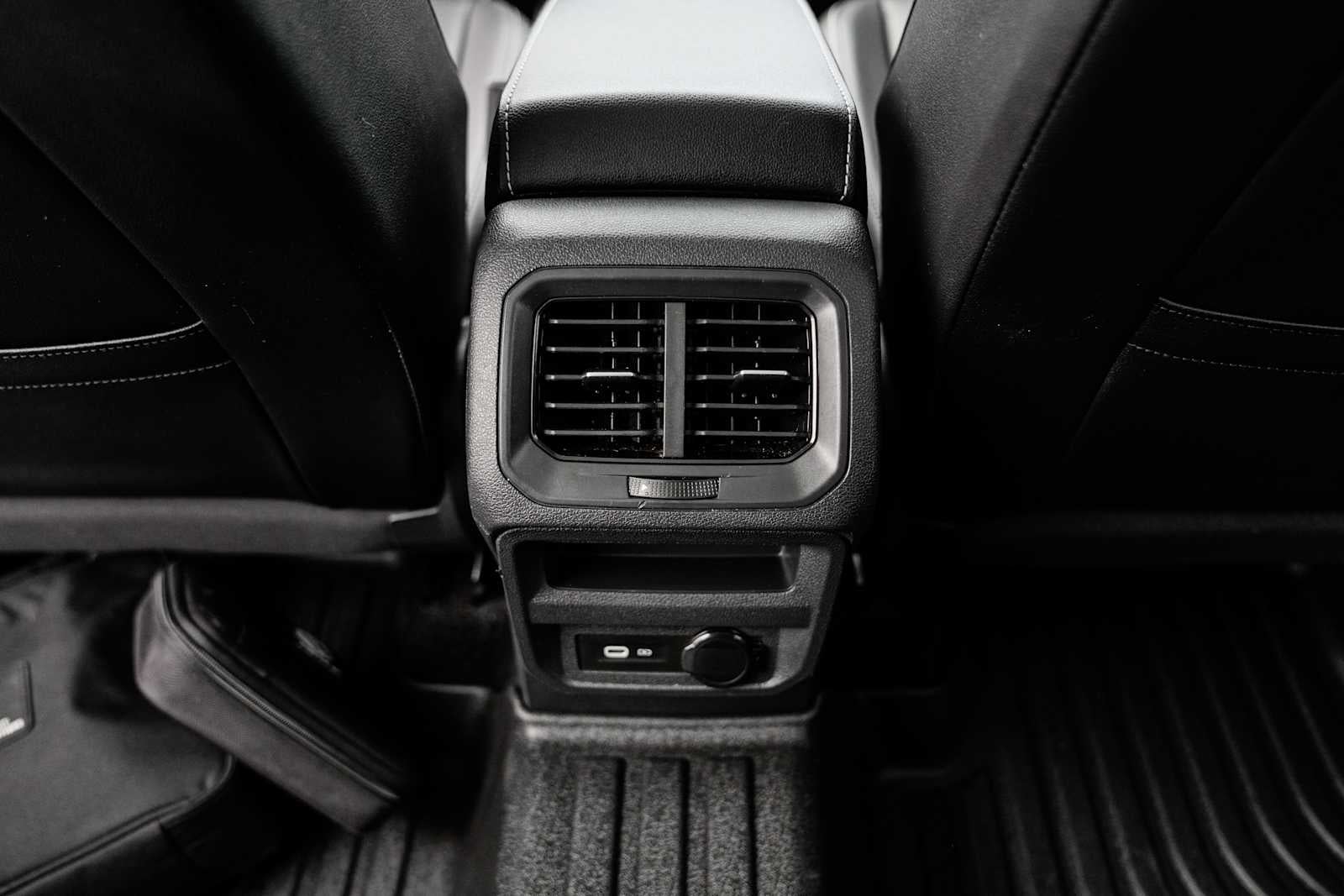 2021 Volkswagen Tiguan SE R-Line Black