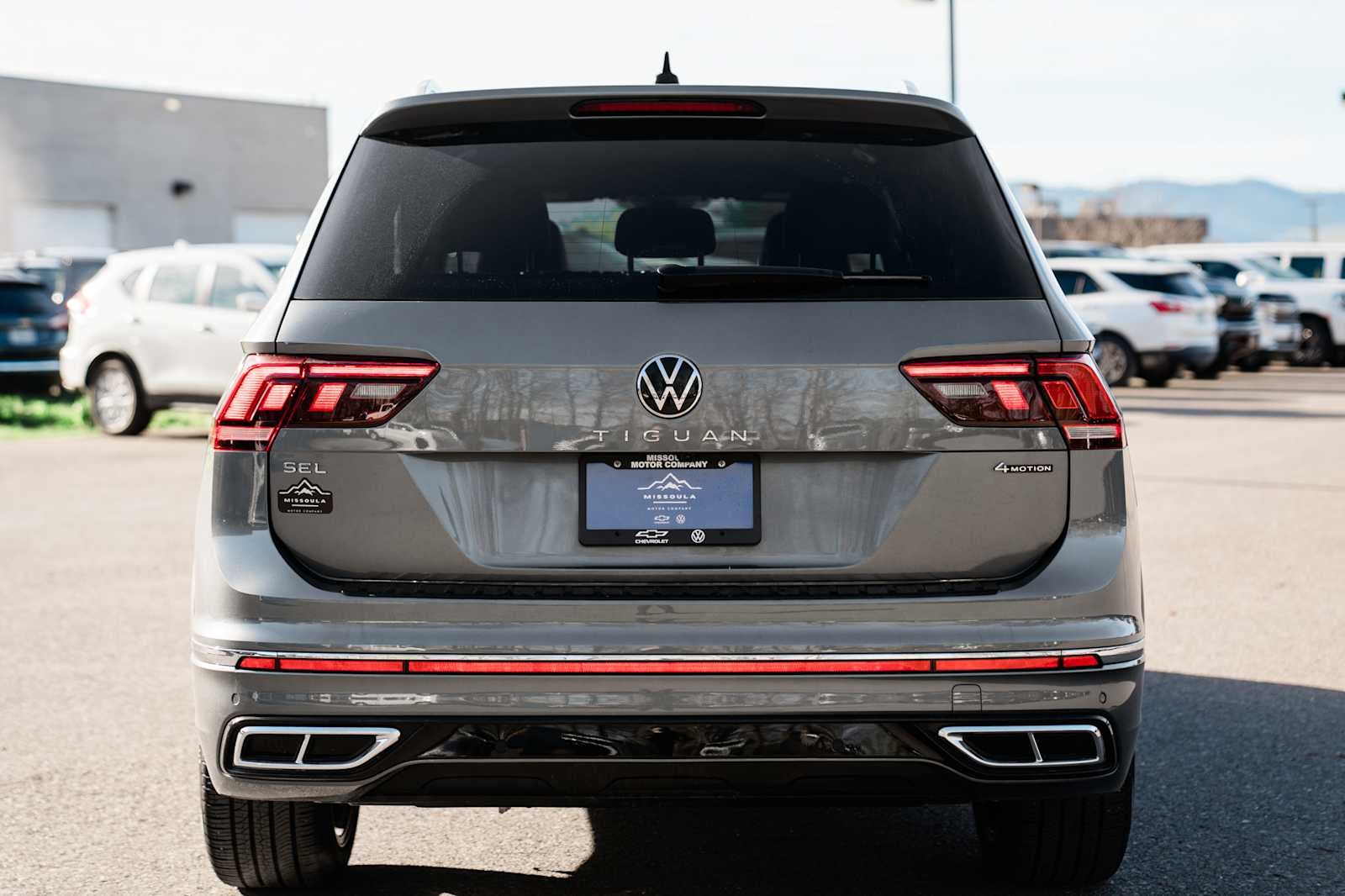 2024 Volkswagen Tiguan SEL R-Line