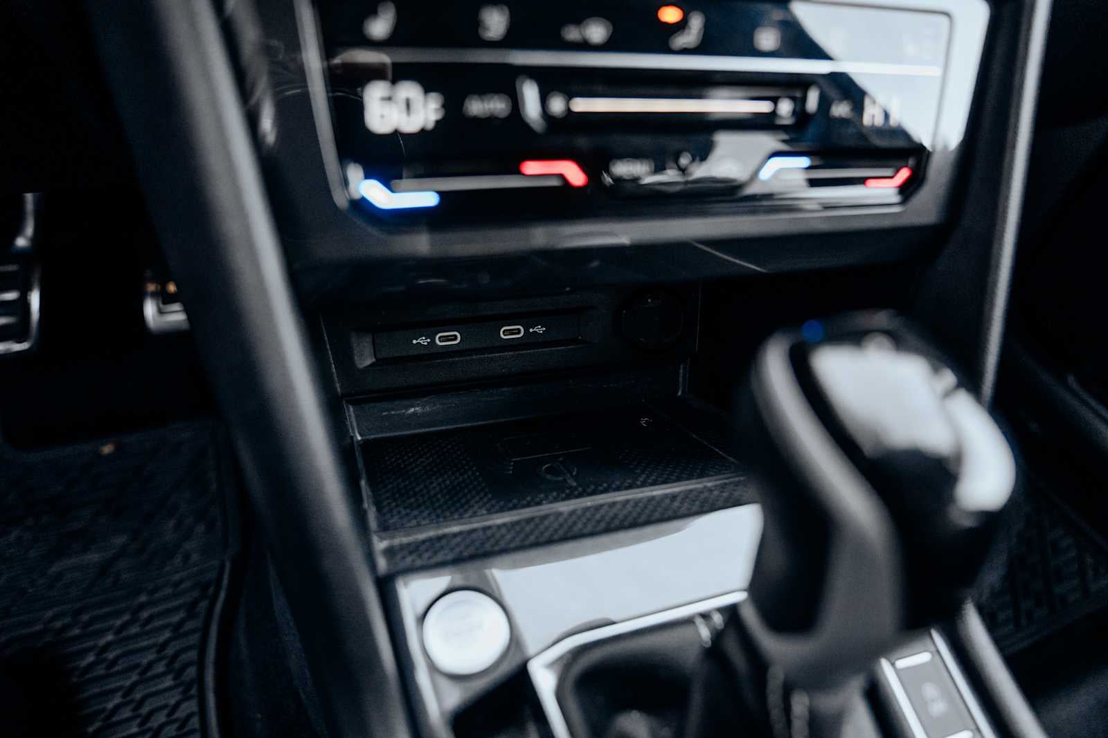2024 Volkswagen Tiguan SEL R-Line