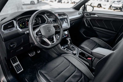2024 Volkswagen Tiguan SEL R-Line