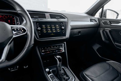 2024 Volkswagen Tiguan SEL R-Line