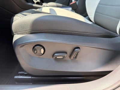 2025 Volkswagen Taos SEL