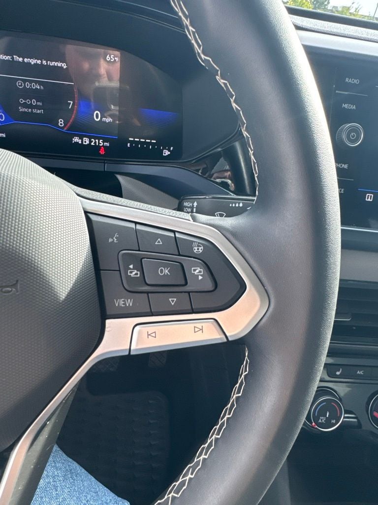 2023 Volkswagen Taos SE