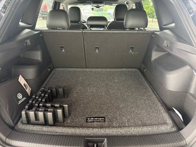2025 Volkswagen Tiguan SE R-Line Black