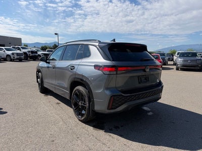 2025 Volkswagen Tiguan SE R-Line Black