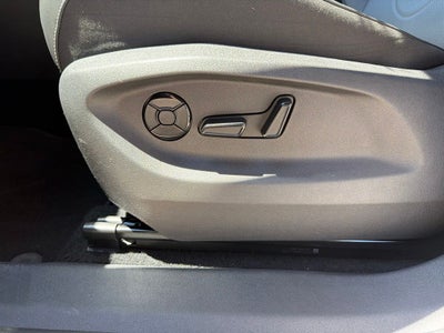 2025 Volkswagen Tiguan SE R-Line Black