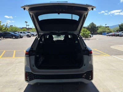 2025 Volkswagen Tiguan SE R-Line Black