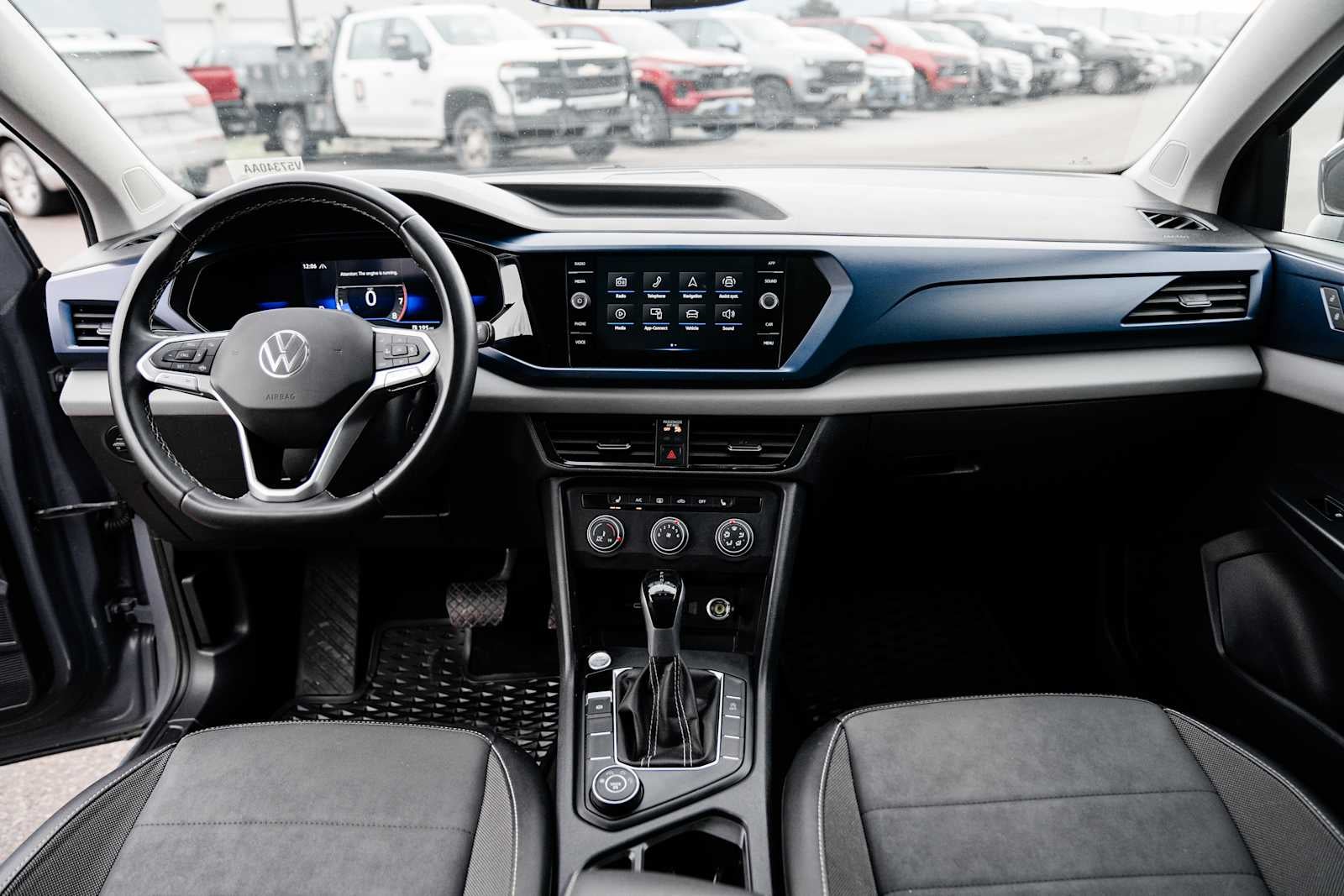 2022 Volkswagen Taos SE