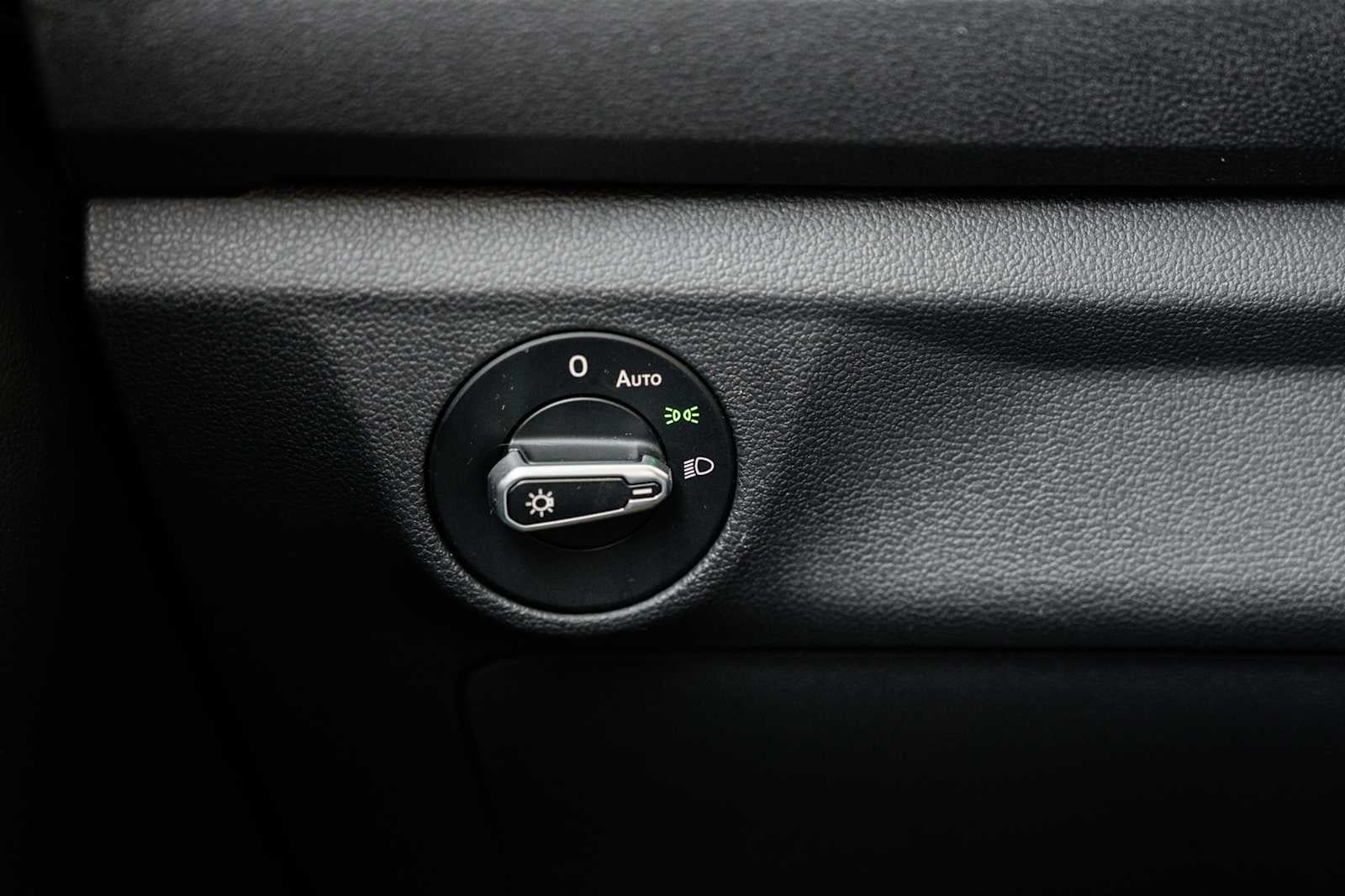 2023 Volkswagen Jetta SE