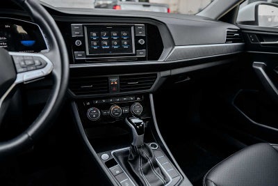 2023 Volkswagen Jetta SE