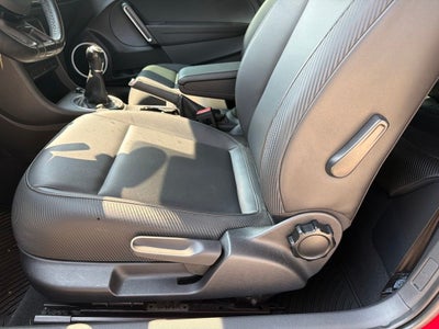 2014 Volkswagen Beetle Convertible 2.0T R-Line