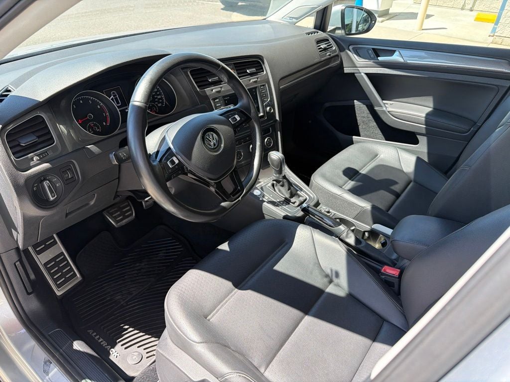 2017 Volkswagen Golf Alltrack S