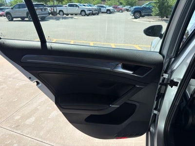 2017 Volkswagen Golf Alltrack S