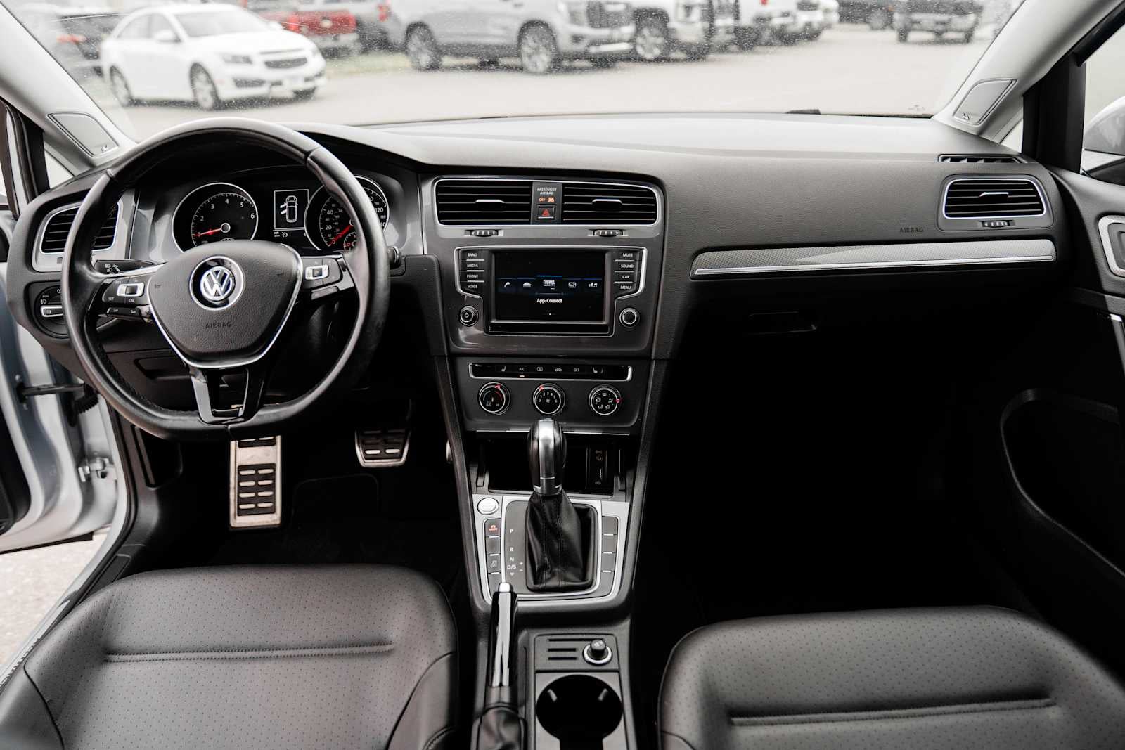 2017 Volkswagen Golf Alltrack SE