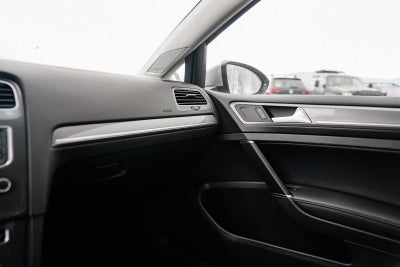 2017 Volkswagen Golf Alltrack SE