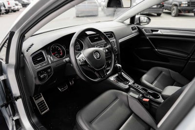 2017 Volkswagen Golf Alltrack SE