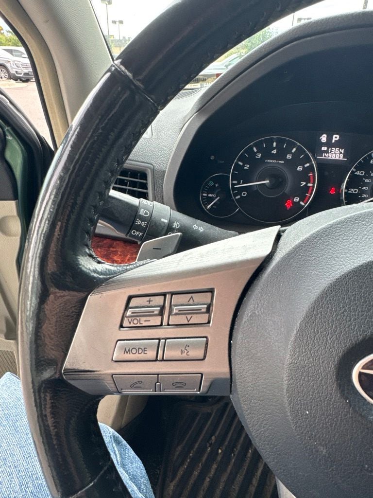 2011 Subaru Outback 2.5i Limited Pwr Moon