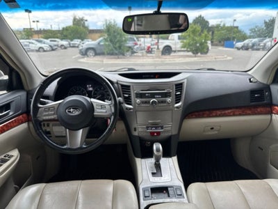 2011 Subaru Outback 2.5i Limited Pwr Moon
