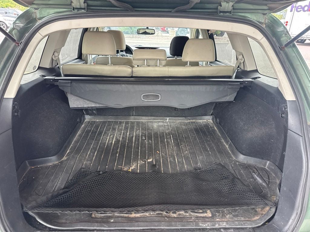 2011 Subaru Outback 2.5i Limited Pwr Moon